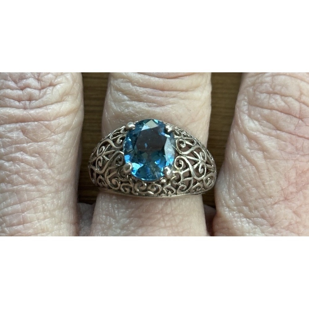 925 STERLING SILVER AND TOPAZ PIERCED SCROLLS RING RING SIZE 9 - Picture 8 of 11